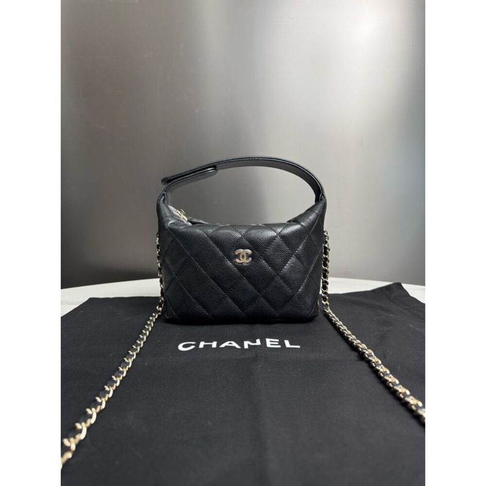 Chanel Women Pre-Loved Bag Brand New Condition